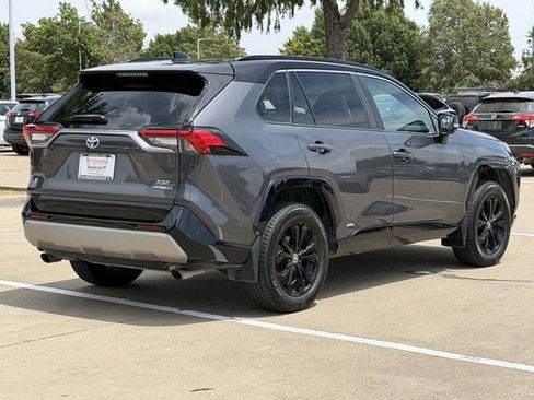 Certified 2022 Toyota RAV4 XSE AWD/4WD image 4
