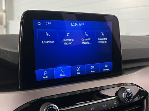 Used 2020 Ford Escape SE image 19