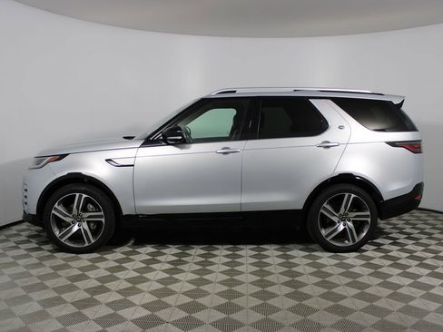 Used 2022 Land Rover Discovery S R-Dynamic image 40