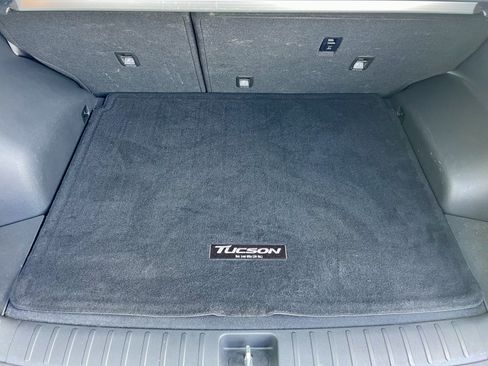 Used 2021 Hyundai Tucson SE FWD image 31