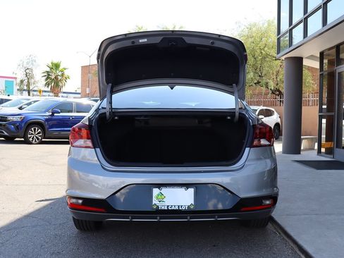 Used 2020 Hyundai Elantra Value Edition w/ Cargo Package (C1) FWD image 22