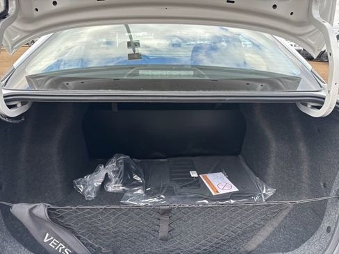 New 2025 Nissan Versa S image 19