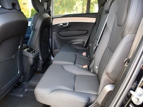 New 2026 Volvo XC90 B6 Plus w/ Protection Package Premier image 15