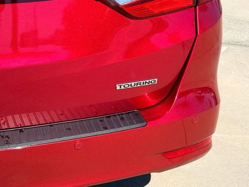 Used 2023 Honda Odyssey Touring image 12