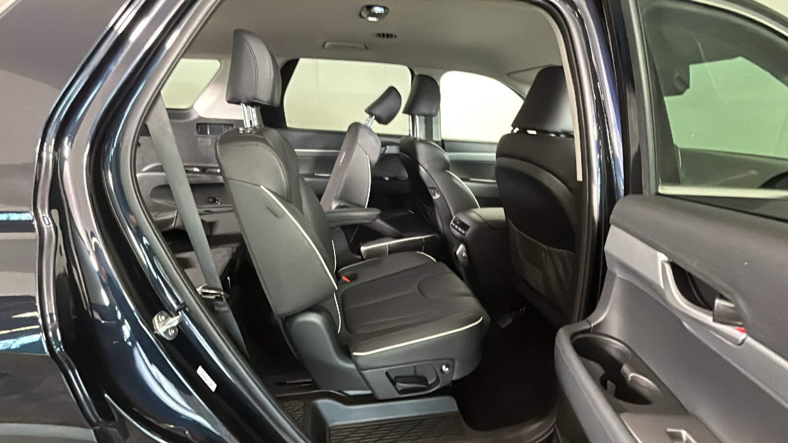 Used 2024 Hyundai Palisade SEL AWD/4WD image 34