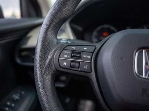 Used 2024 Honda HR-V LX image 20