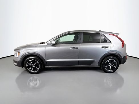 Used 2026 Kia Niro LX FWD image 6
