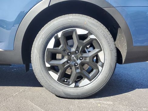 New 2026 Kia Sorento S FWD image 7
