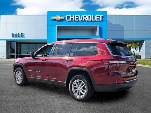 Used 2025 Jeep Grand Cherokee L Laredo w/ Luxury Tech Group I RWD image 5