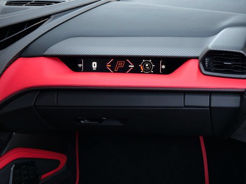 Used 2024 Lamborghini Revuelto AWD/4WD image 32