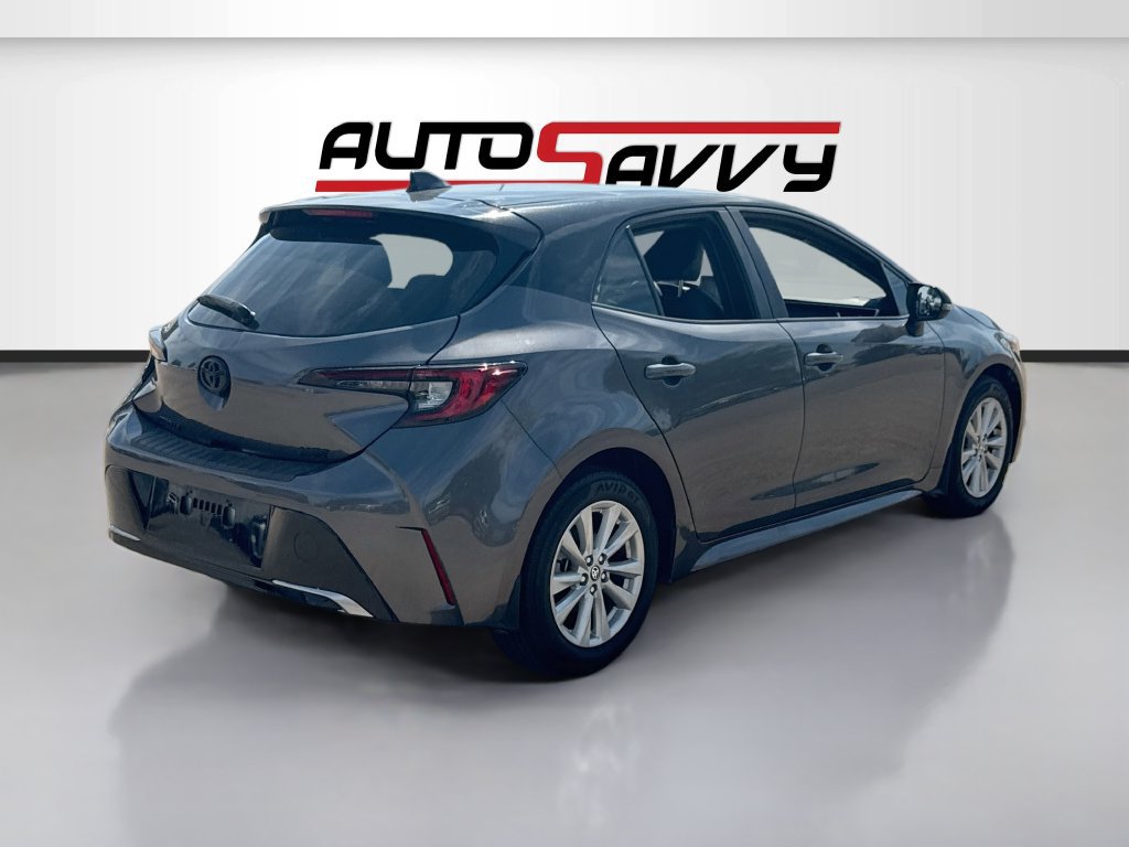 Used 2025 Toyota Corolla XSE FWD image 7