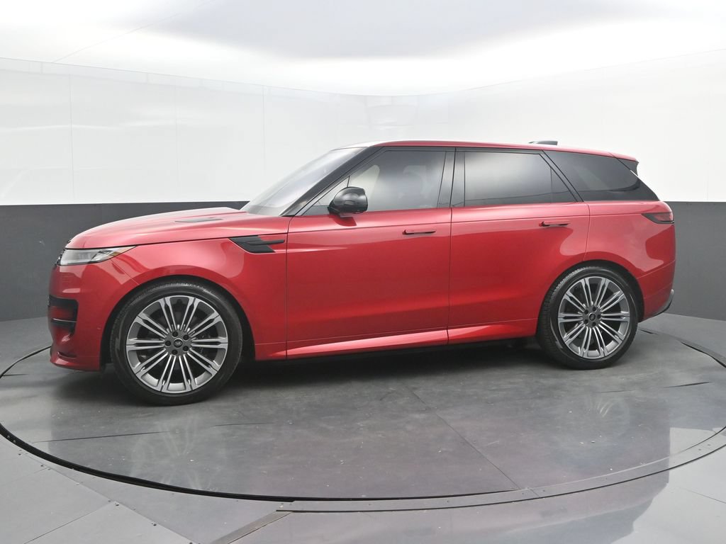 Used 2023 Land Rover Range Rover Sport SE Dynamic AWD/4WD image 2