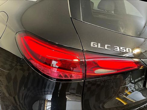 New 2026 Mercedes-Benz GLC 350e 4MATIC image 5