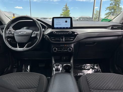 Used 2024 Ford Escape Active AWD/4WD image 6