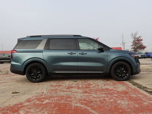 New 2026 Kia Carnival SX Prestige FWD image 8