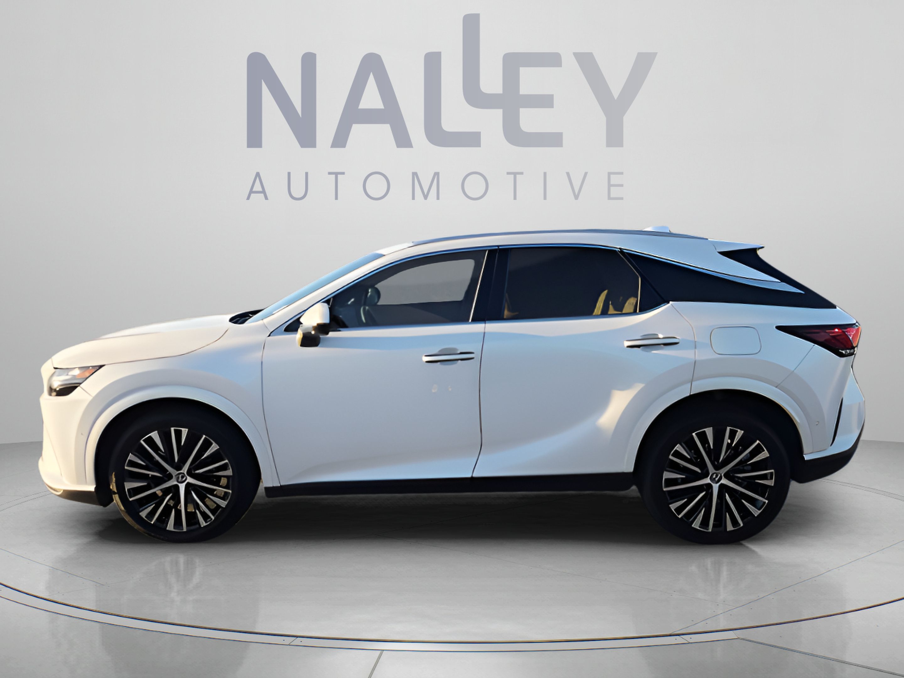 Used 2024 Lexus RX 350 Premium Plus w/ Convenience Package FWD image 2
