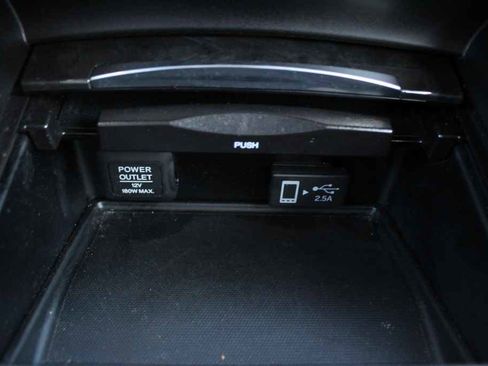 Used 2020 Acura TLX image 25