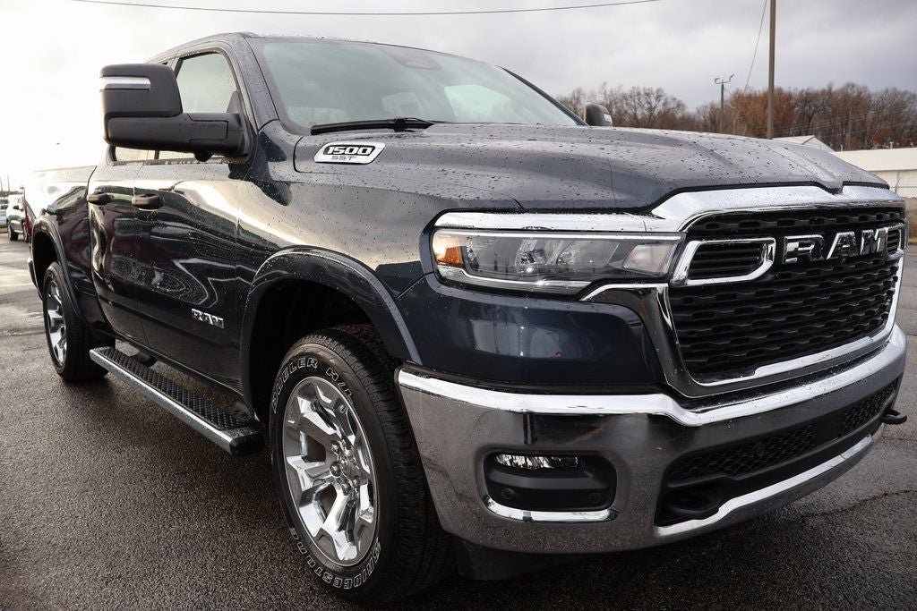 Used 2025 RAM 1500 Big Horn AWD/4WD image 2