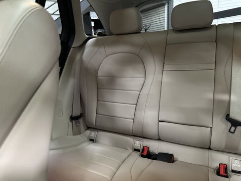 Certified 2022 Mercedes-Benz GLC 300 4MATIC image 27