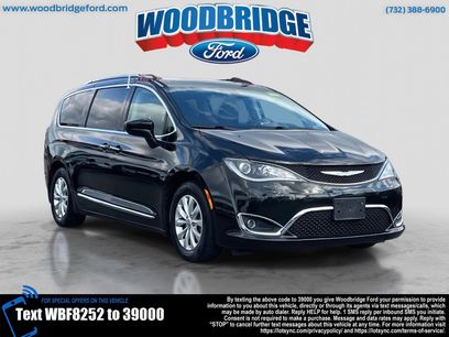 Used 2018 Chrysler Pacifica Touring-L