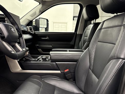 Used 2024 Toyota Tundra SR5 image 4