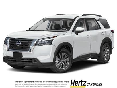 Used 2025 Nissan Pathfinder SV