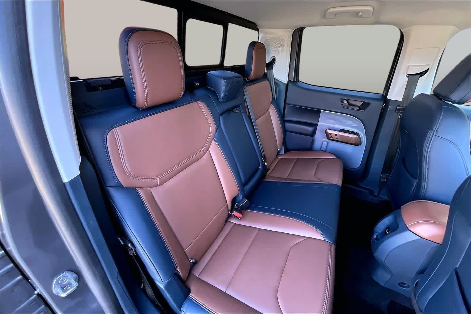 Used 2023 Ford Maverick Lariat FWD image 20