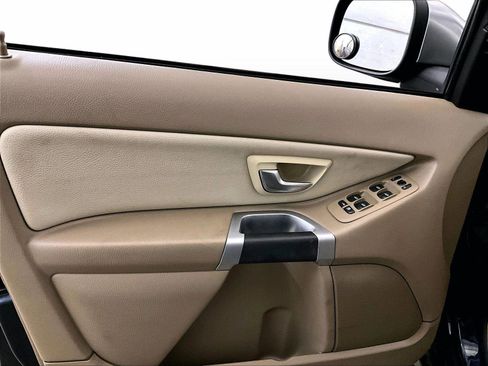 Used 2013 Volvo XC90 3.2 image 23