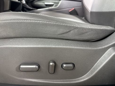 Used 2017 Ford Escape SE image 20