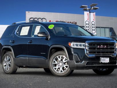 Used 2023 GMC Acadia SLT