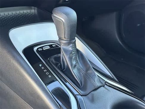 Used 2025 Toyota Corolla SE image 24