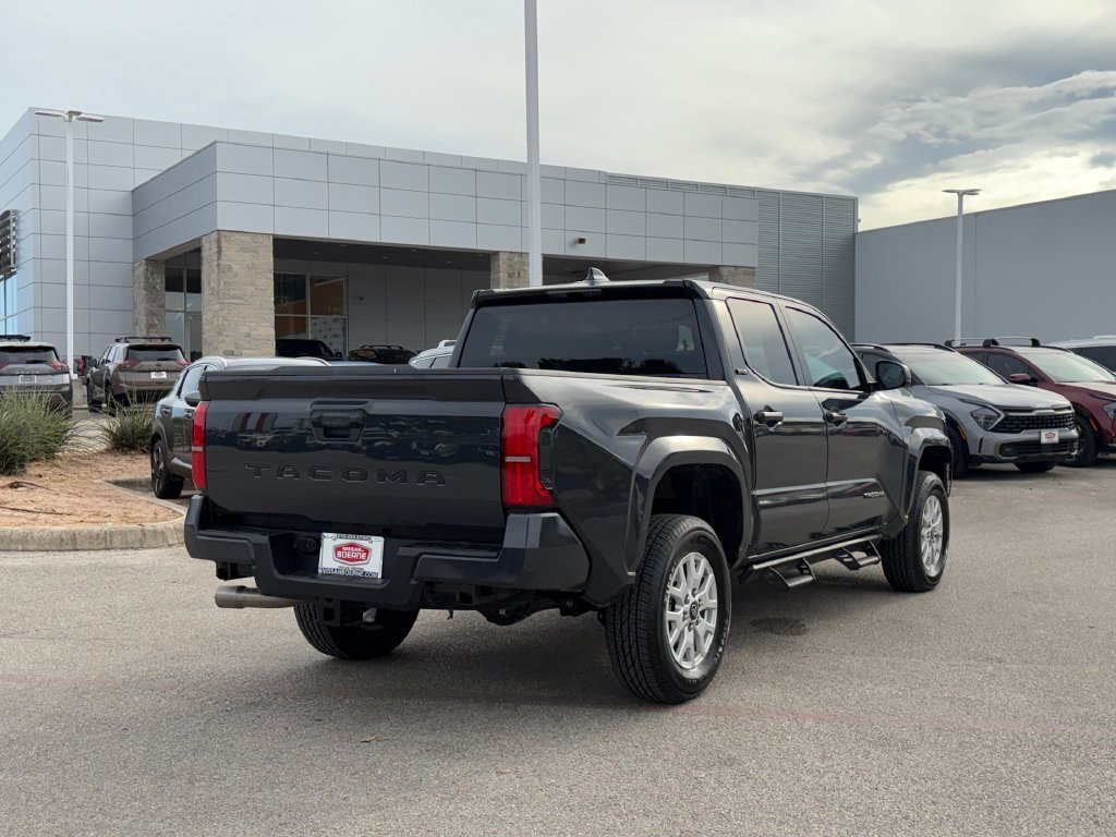 Used 2026 Toyota Tacoma SR5 RWD image 5