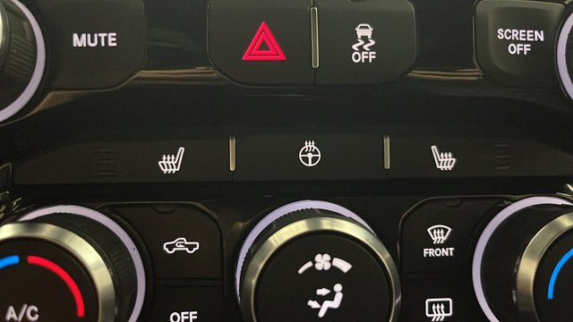 Used 2023 RAM 2500 Big Horn w/ Night Edition AWD/4WD image 29
