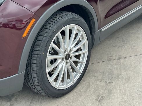 Used 2019 Lincoln MKC Reserve w/ MKC Climate Package image 9