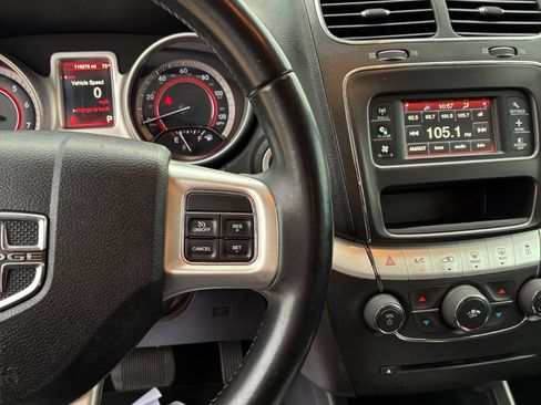 Used 2019 Dodge Journey SE w/ Connectivity Group image 13