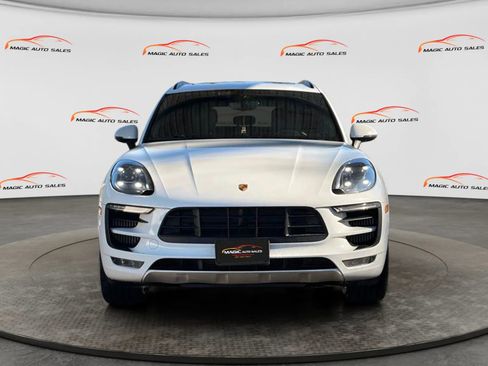 Used 2017 Porsche Macan GTS AWD/4WD image 3