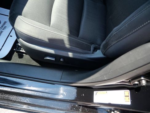 Used 2019 Nissan Altima 2.5 S FWD image 14