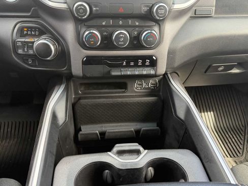 Used 2023 RAM 1500 Big Horn AWD/4WD image 19