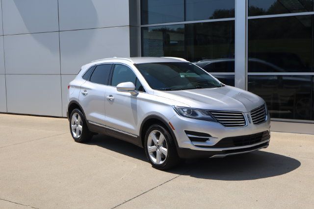 Used 2017 Lincoln MKC Premiere AWD/4WD image 7