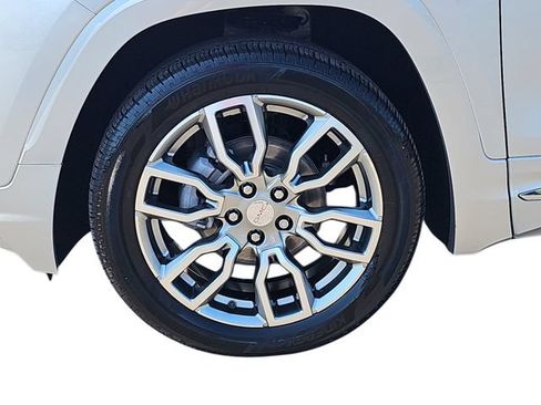 Used 2022 GMC Terrain Denali AWD/4WD image 30