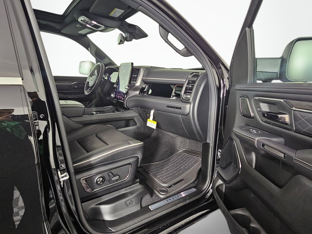 New 2026 RAM 1500 Limited AWD/4WD image 40