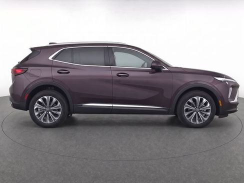 Used 2024 Buick Envision Preferred AWD/4WD image 2