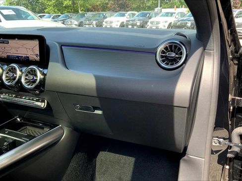 New 2026 Mercedes-Benz GLA 250 4MATIC image 10