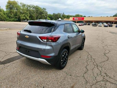 Used 2022 Chevrolet TrailBlazer LT AWD/4WD image 4