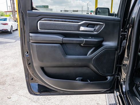 Used 2020 RAM 1500 Lone Star image 11