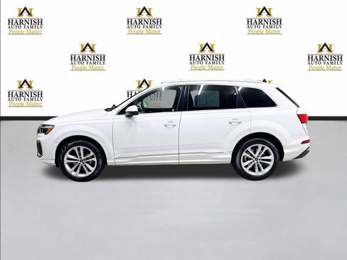 Used 2025 Audi Q7 3.0T Premium Plus AWD/4WD image 8