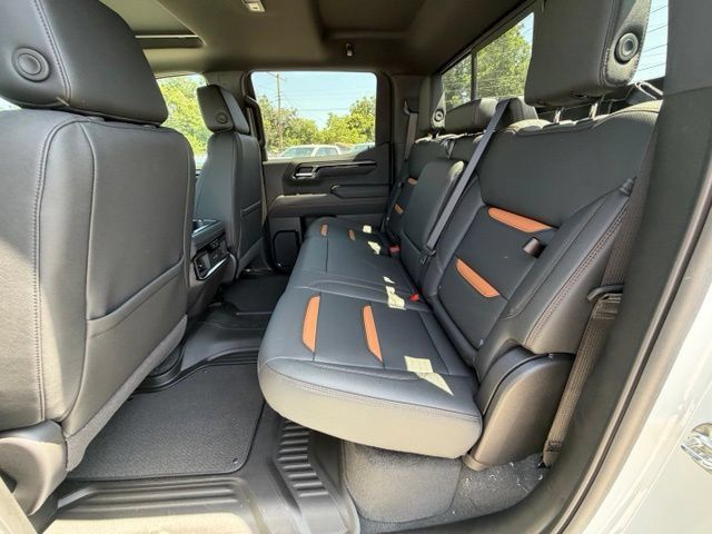 New 2026 GMC Sierra 1500 AT4 w/ AT4 Premium Package AWD/4WD image 18