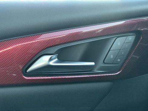 New 2026 Chevrolet Traverse RS image 16