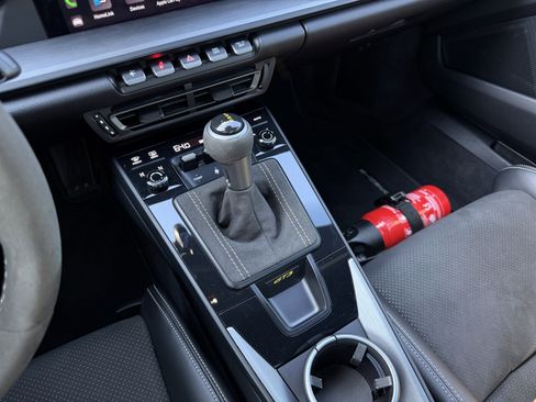 Certified 2022 Porsche 911 GT3 image 28