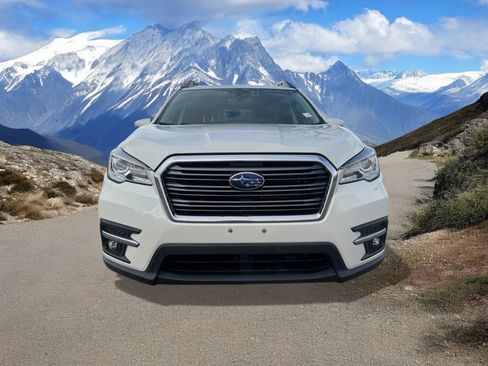 Used 2020 Subaru Ascent Limited w/ Popular Package #4 image 8